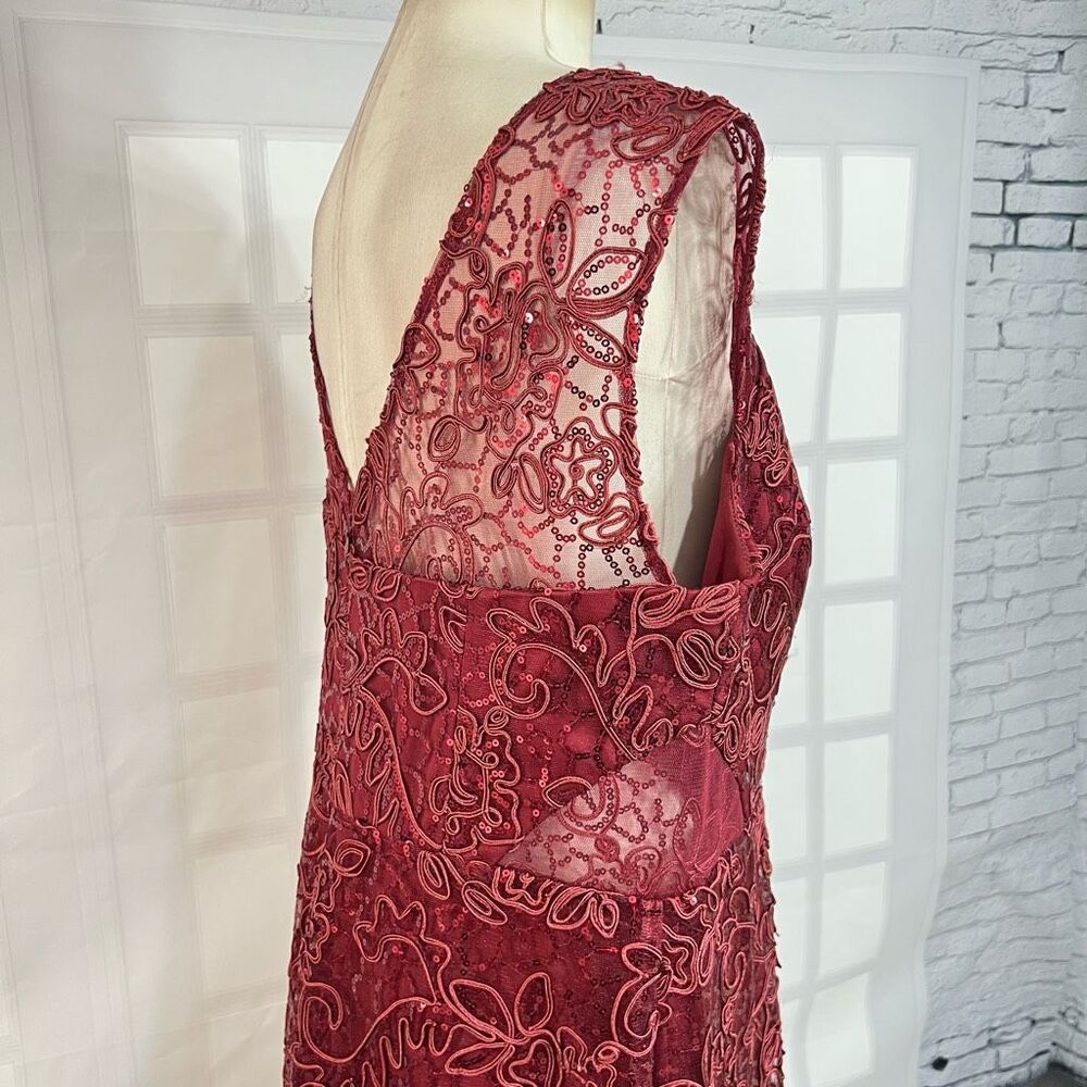 Slny sleeveless maroon red embroidered sequined lace gown size 16 - Picture 7 of 11